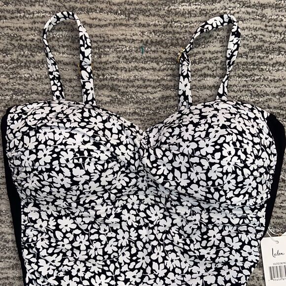 Leilani Floral Print Solstice One Piece Size - Picture 4 of 13